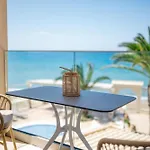 Sea Breeze Hotel & Apartments