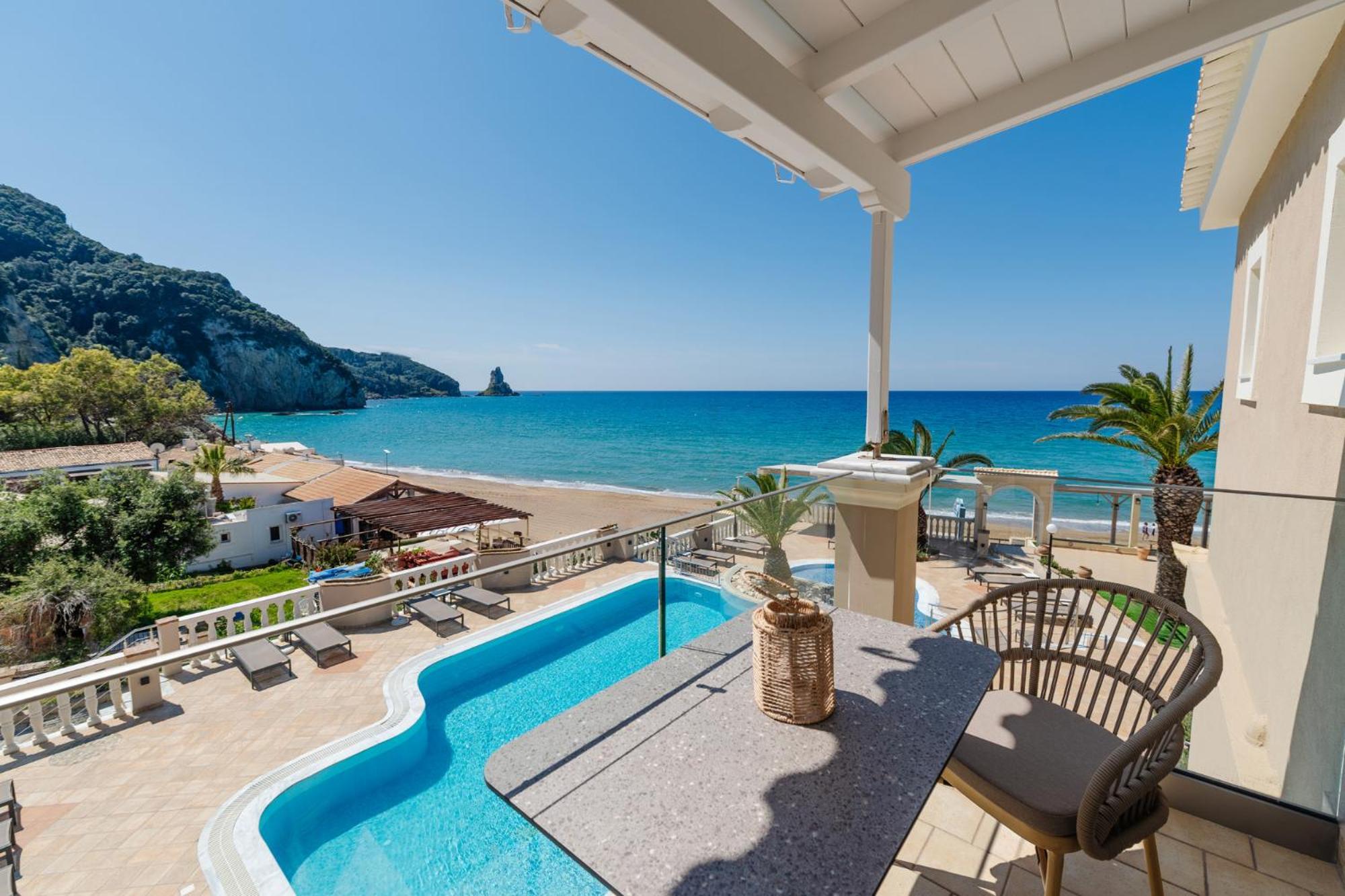 Sea Breeze & Aparthotel