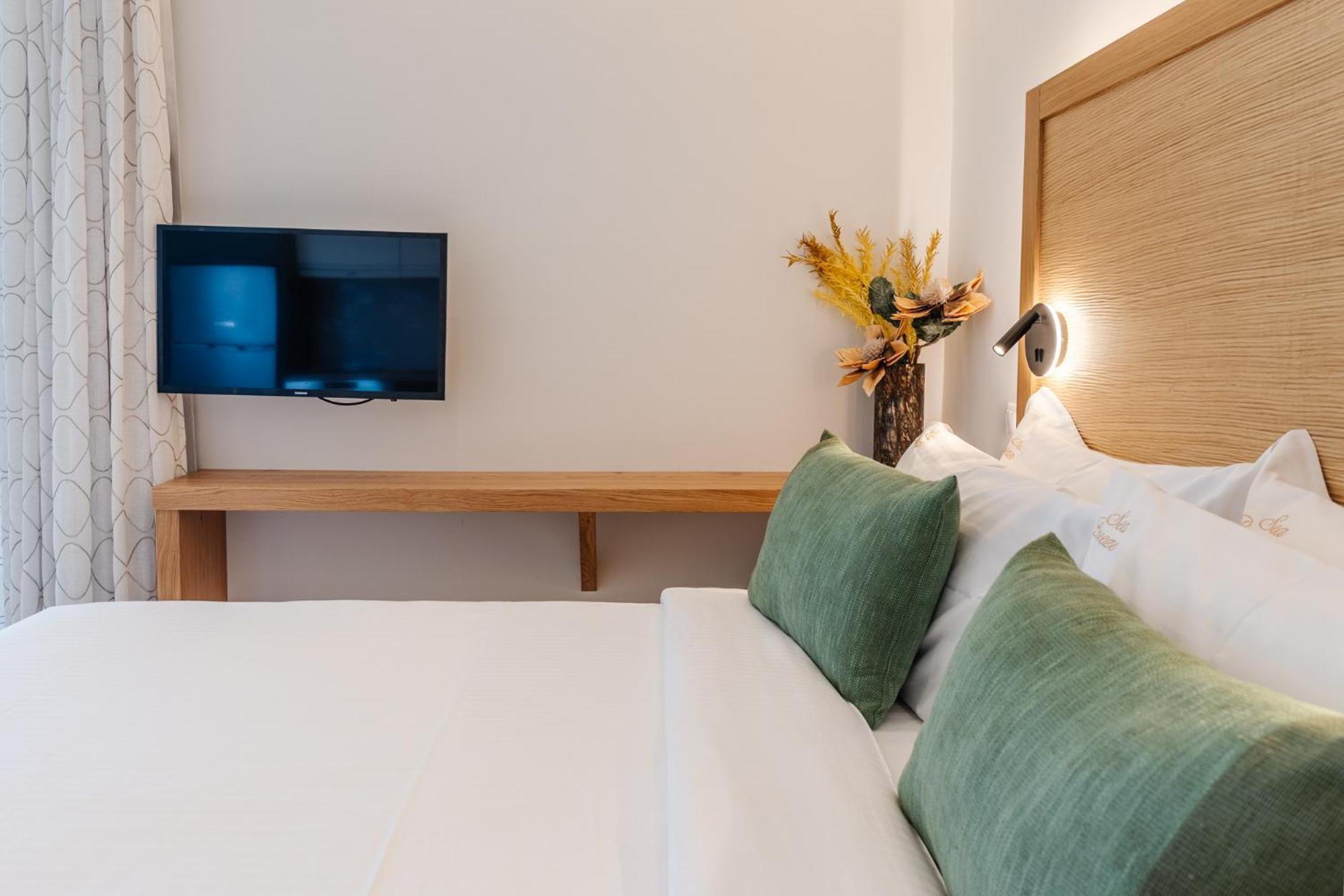 Aparthotel Sea Breeze &