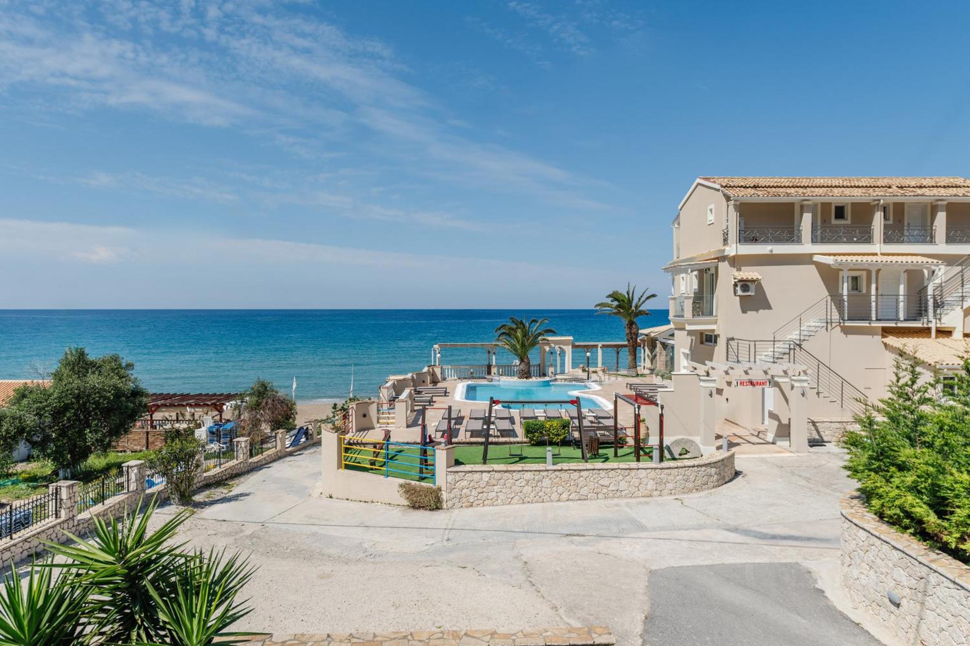 Aparthotel Sea Breeze &