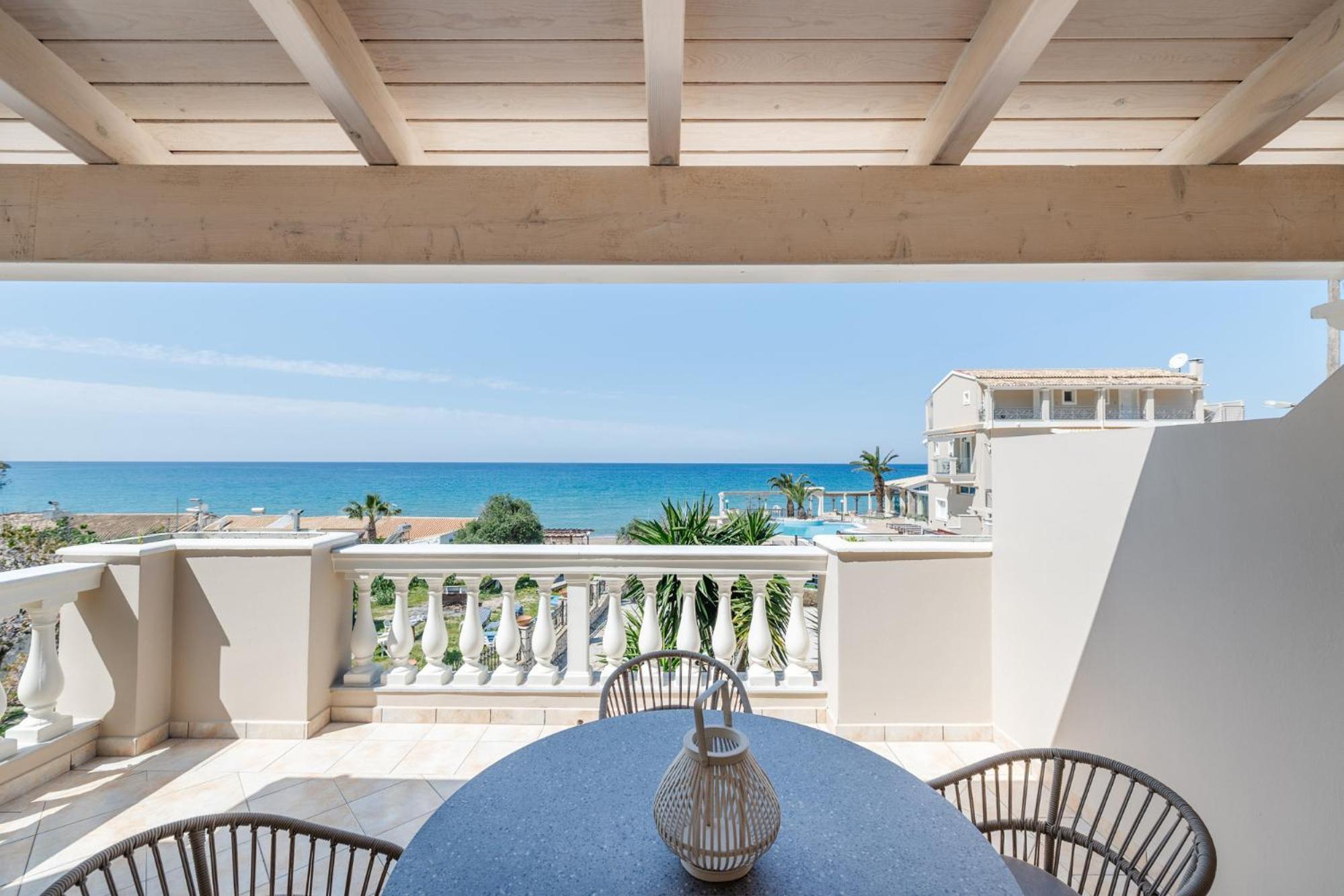 Aparthotel Sea Breeze &